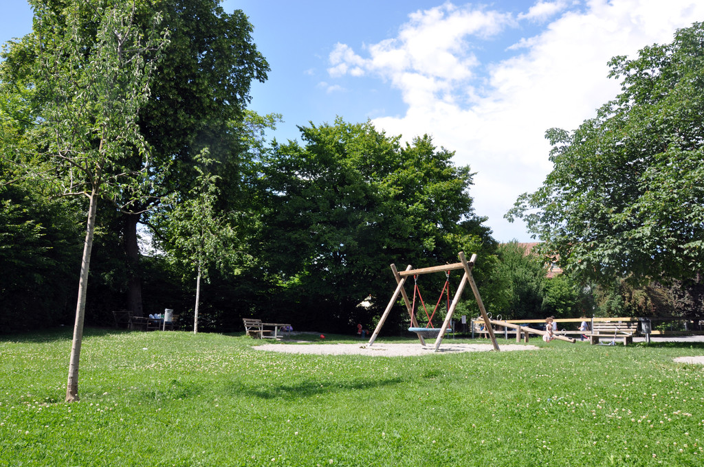 Spielplatz Hatlerdorf_JPG-1355750662