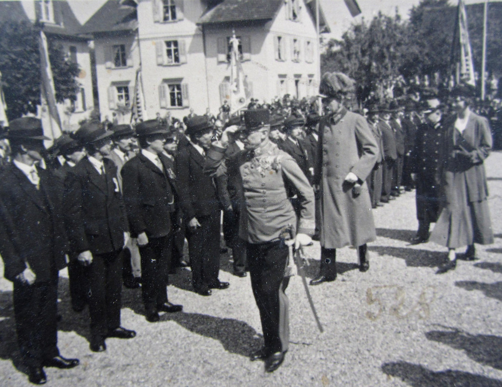 EHZ Eugen mit Oberst_jpg-1355761617