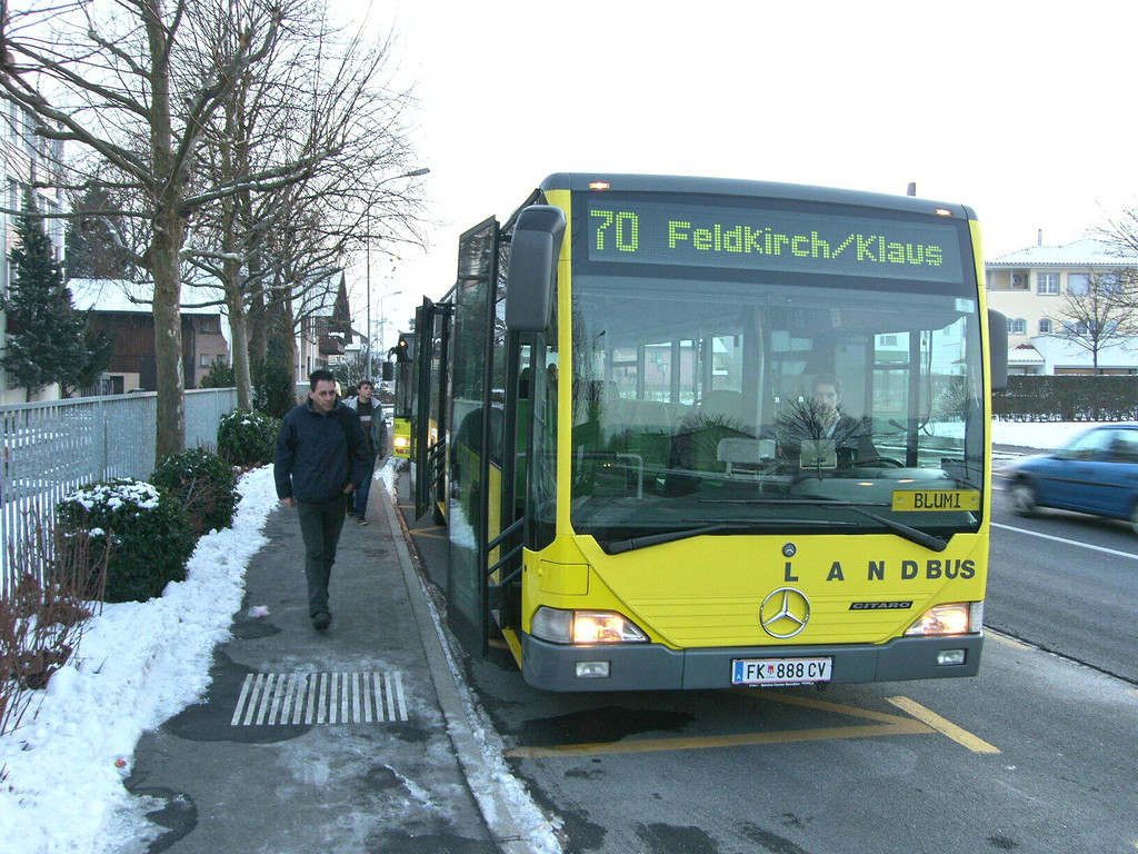 Ivoclar 2a_JPG-1355766494