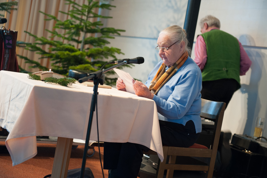 Weihnachtsfeier Seniorenbund09 by__jpg-1355774075