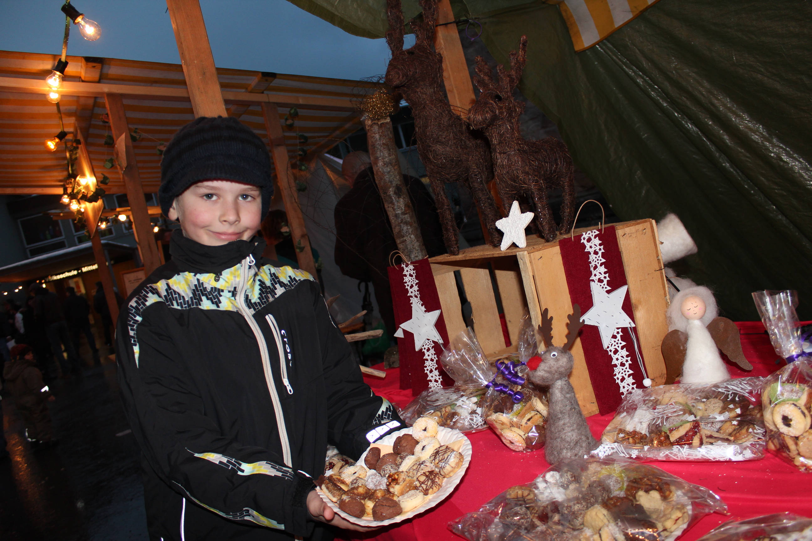 Weihnachtsmarkt 1.jpg