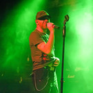 12418165.jpg