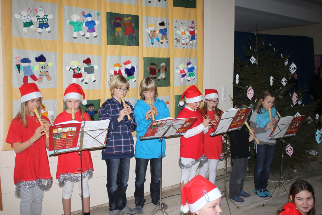 Volksschule Weihnachtsfeier 2012 _13__jpg-1356108370