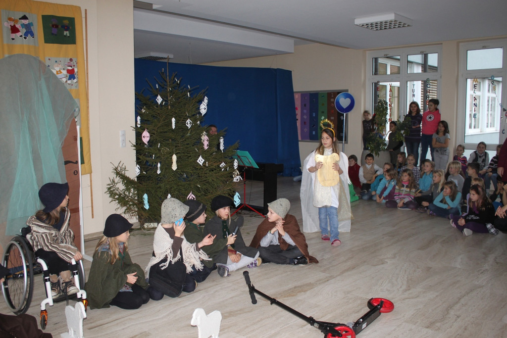 Volksschule Weihnachtsfeier 2012 _32__jpg-1356108444