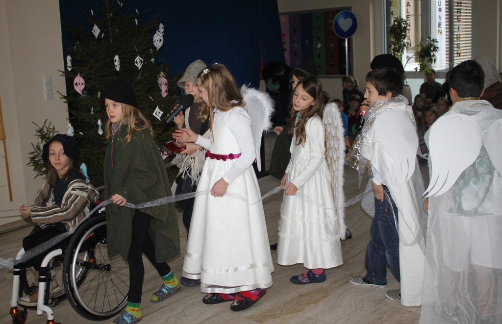 Volksschule Weihnachtsfeier 2012 _35__jpg-1356108454