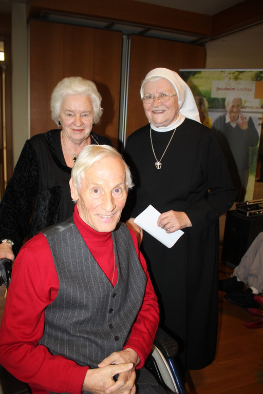 Jesuheim Weihnachtsfeier 20-12-2012 _24__jpg-1356108997