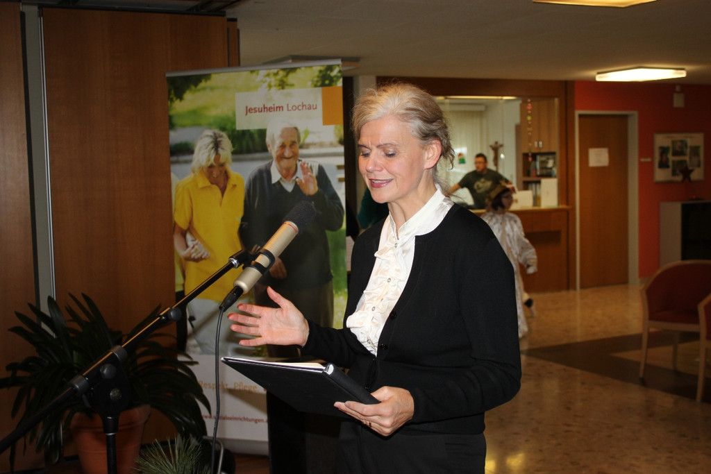 Jesuheim Weihnachtsfeier 20-12-2012 _13__jpg-1356108945