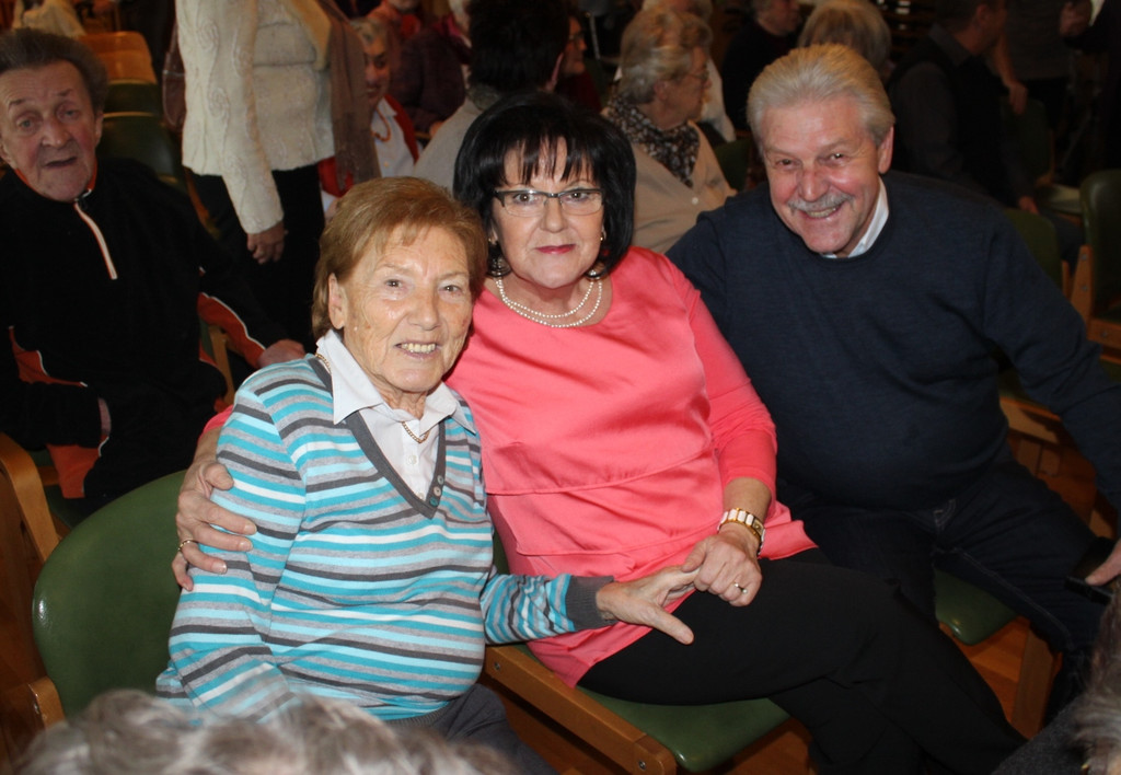 Jesuheim Weihnachtsfeier 20-12-2012 _26__jpg-1356109005
