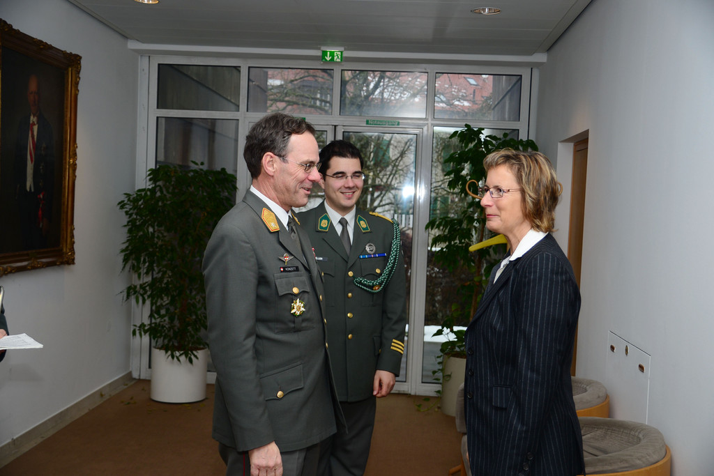 2012_12_21_Weihnachtsblaeser_MilMusik_07_jpg-1356112513