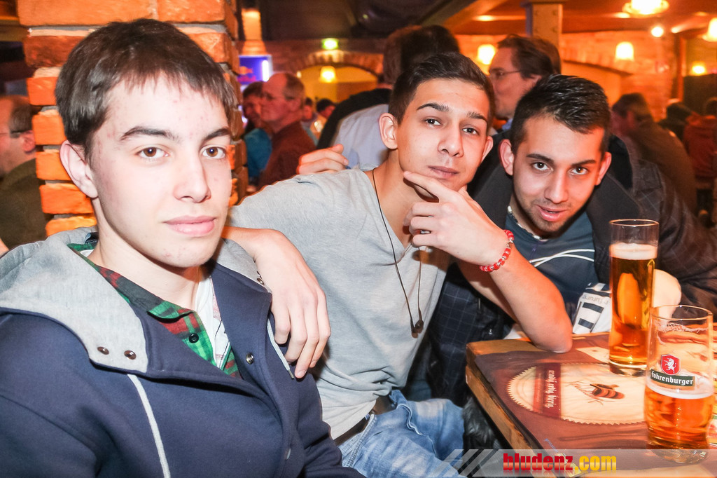 12422009.jpg