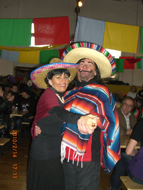2010_02_14_ Faschingsumzug Turnhalle 037.jpg