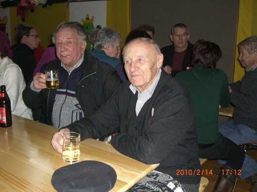 2010_02_14_ Faschingsumzug Turnhalle 039.jpg