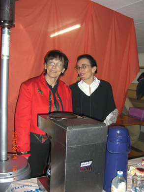 2010_02_14_ Faschingsumzug Turnhalle 096.jpg