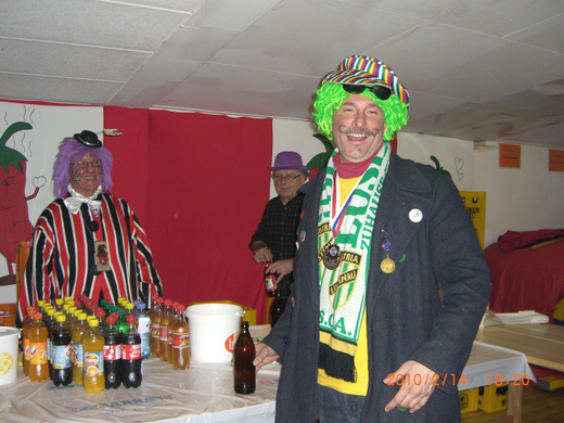 2010_02_14_ Faschingsumzug Turnhalle 098.jpg