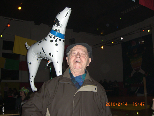 2010_02_14_ Faschingsumzug Turnhalle 141.jpg