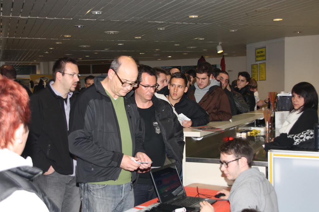 IMG_0261_jpg-1356432877