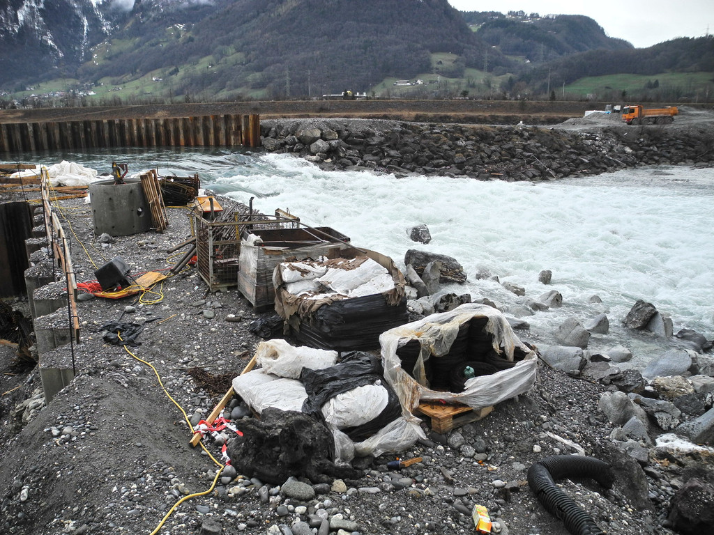 DSCN8866_JPG-1356517091