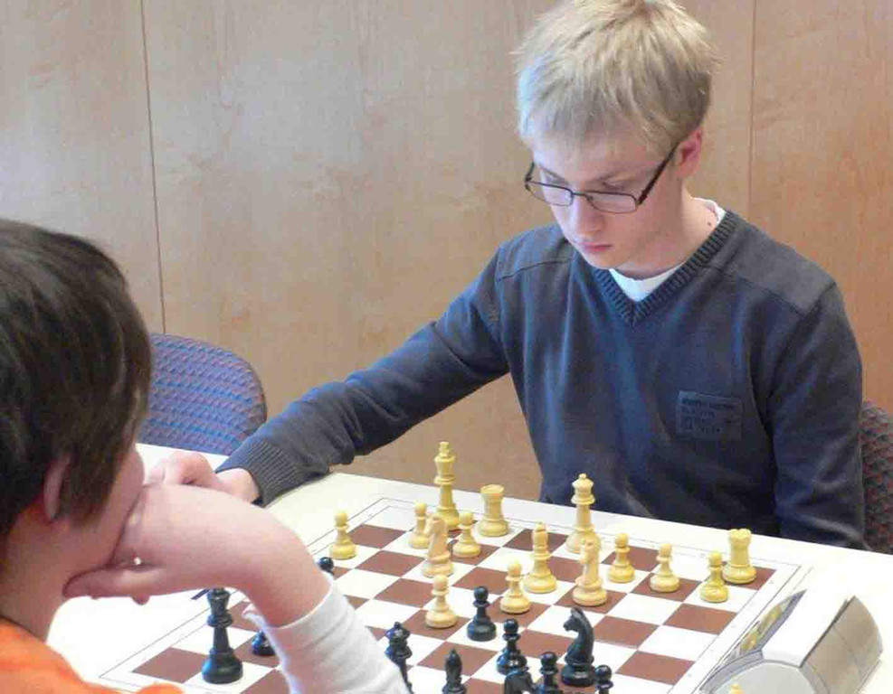 Blitz45Emilian_jpg-1356624994