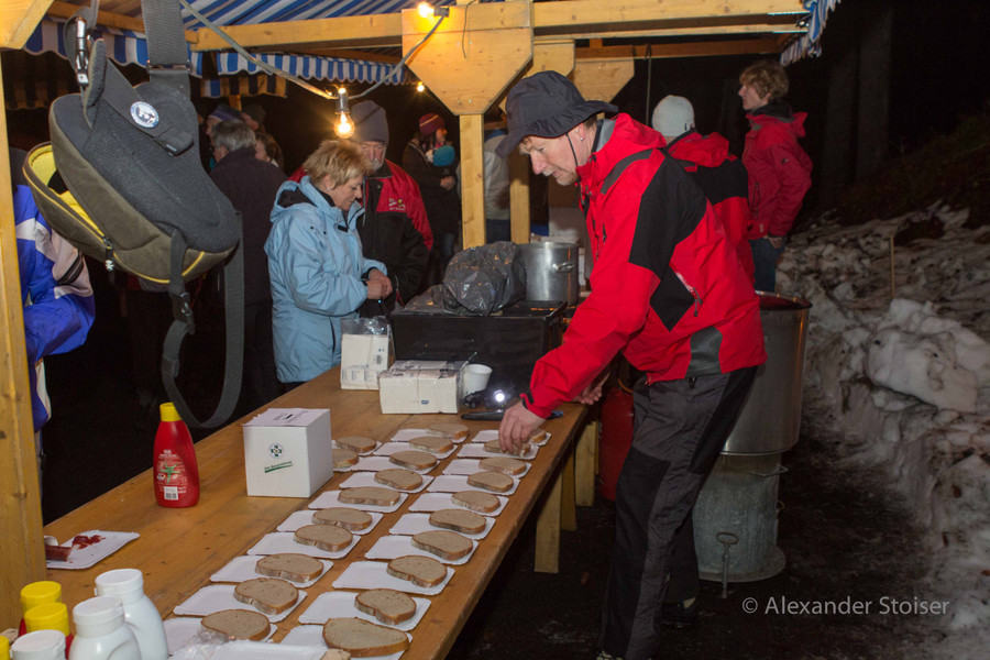Waldweihnacht2012001_jpg-1356639024