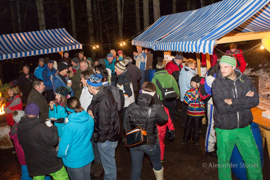Waldweihnacht2012002_jpg-1356639035