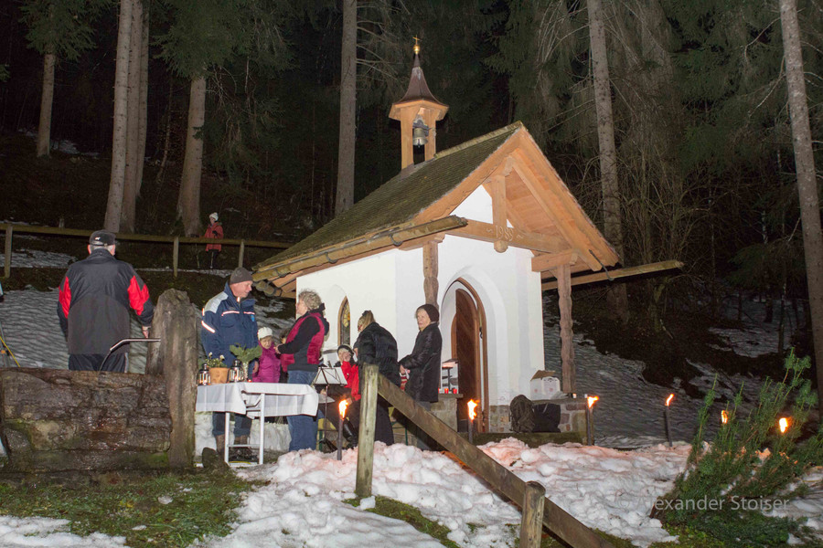 Waldweihnacht2012006_jpg-1356639066