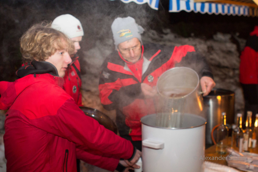 Waldweihnacht2012010_jpg-1356639101