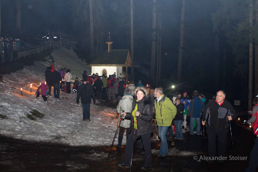 Waldweihnacht2012011_jpg-1356639112