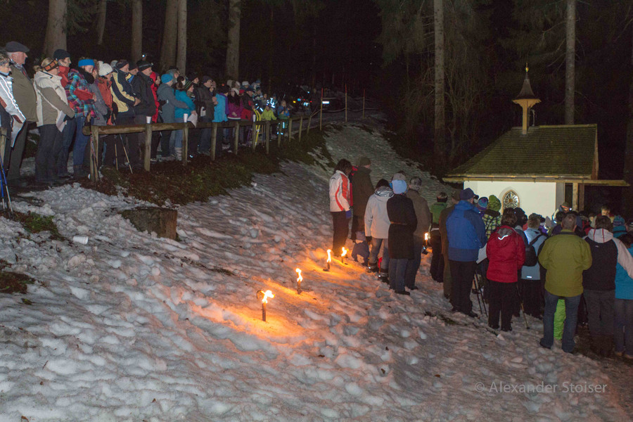 Waldweihnacht2012017_jpg-1356639165