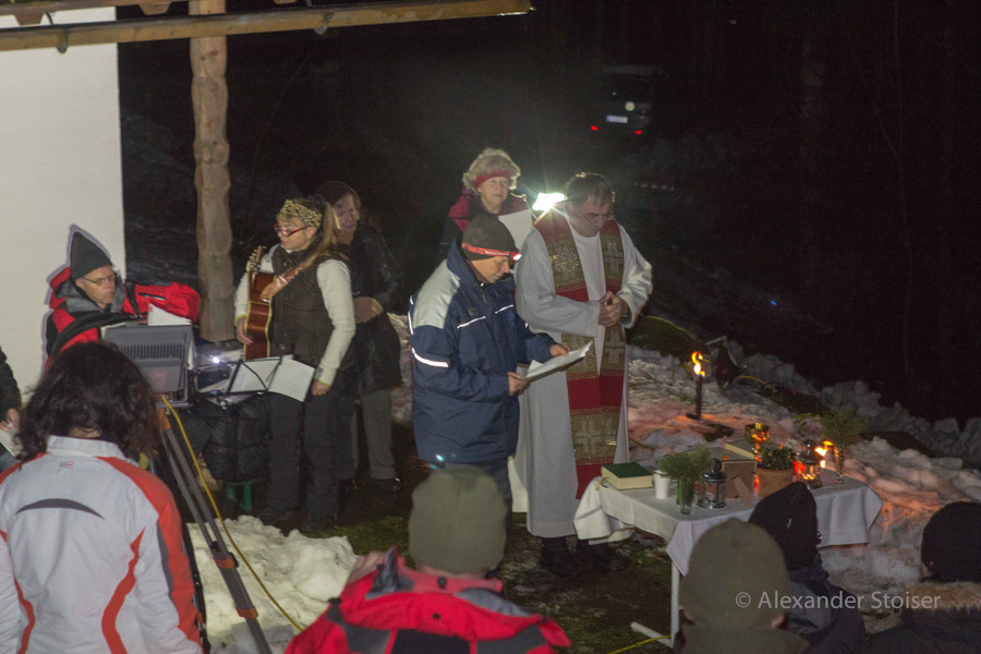 Waldweihnacht2012020_jpg-1356639175