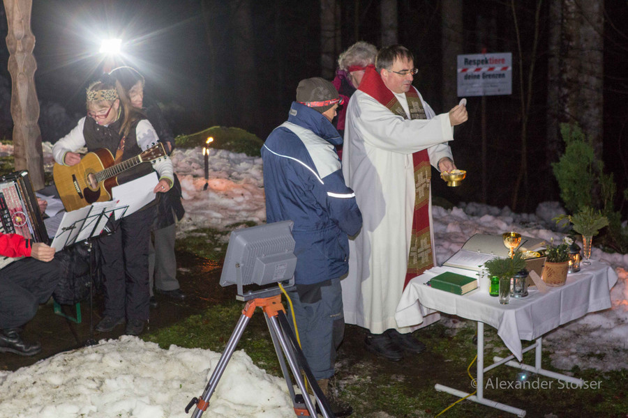 Waldweihnacht2012022_jpg-1356639197