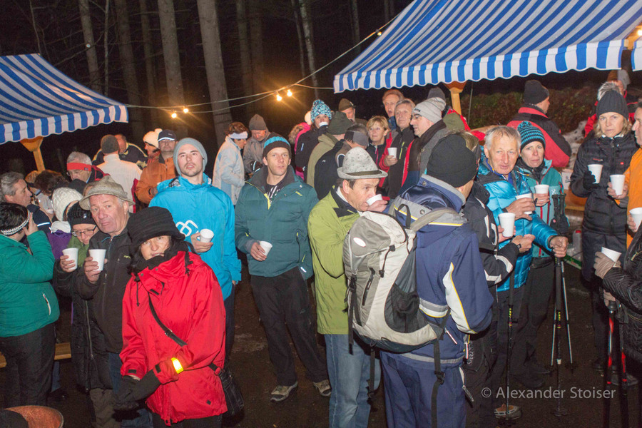 Waldweihnacht2012027_jpg-1356639238