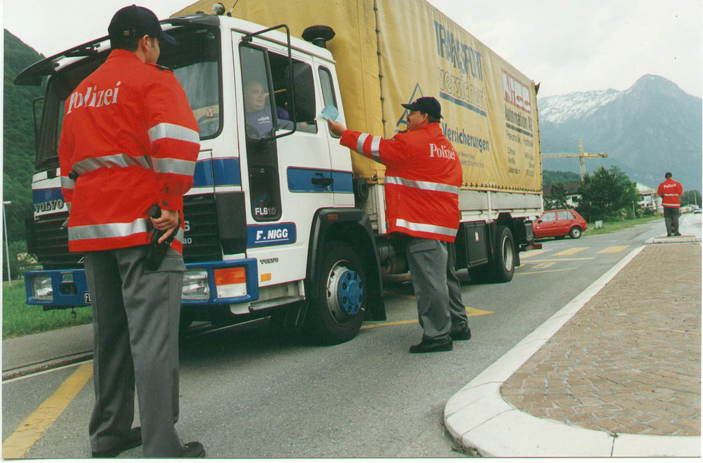 LKW-Kontrolle_JPG-1356778853