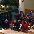 Singen vor der Krippe bei den Franziskanern 2012