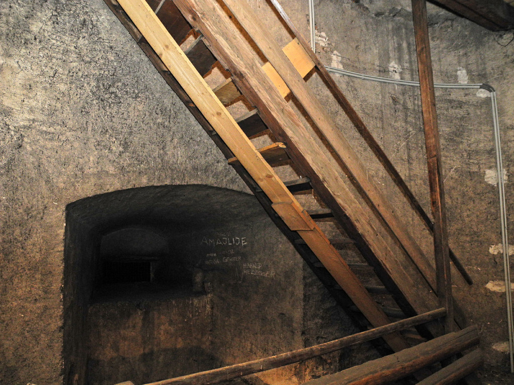 DSCN9085_JPG-1356978016