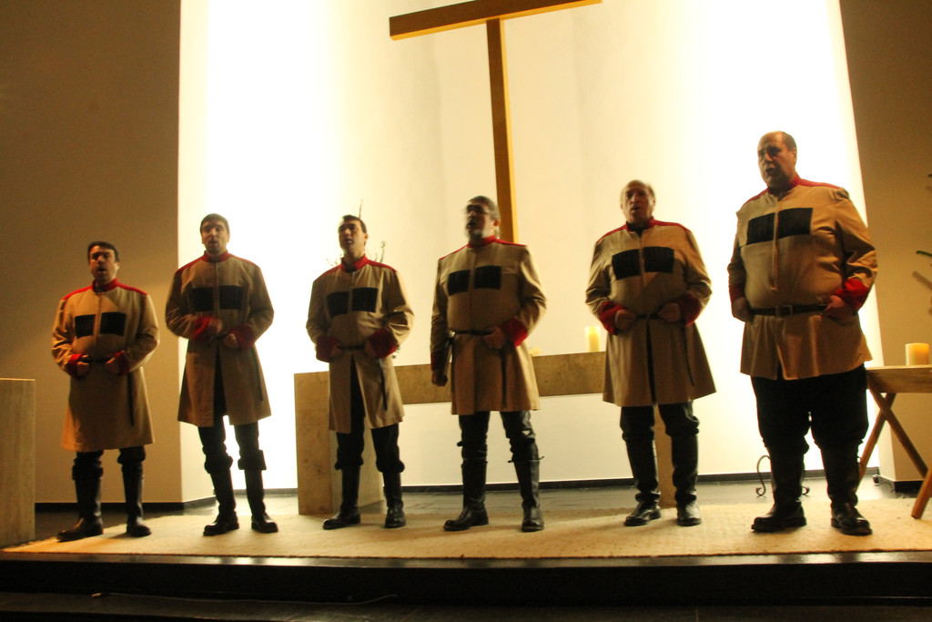 IMG_4195_JPG-1357291147