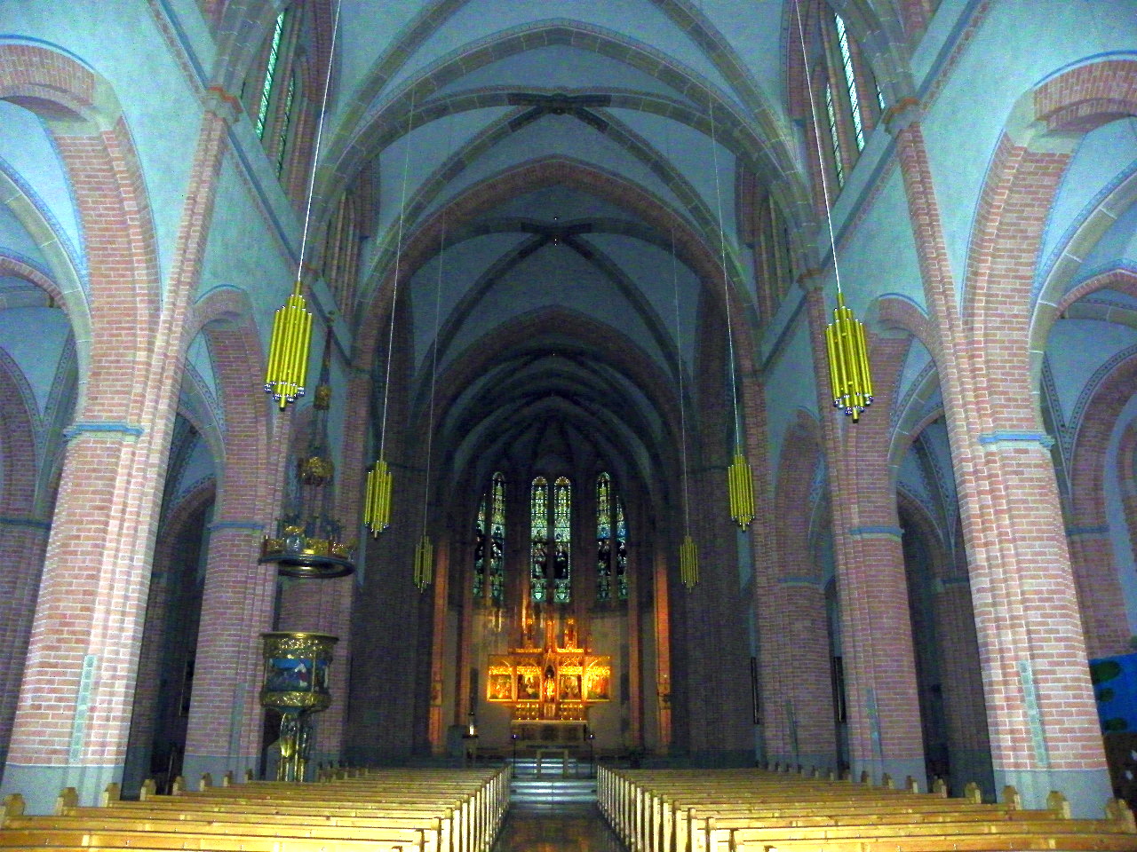 100_0824_jpg-1357334619