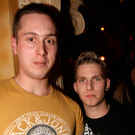 der Cpt. lädt  die Ladies ein