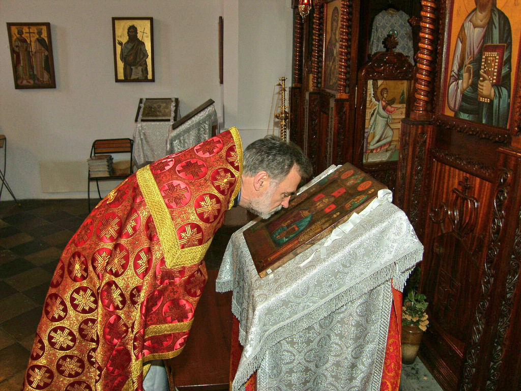 Pfarrer 1a_JPG-1357396048