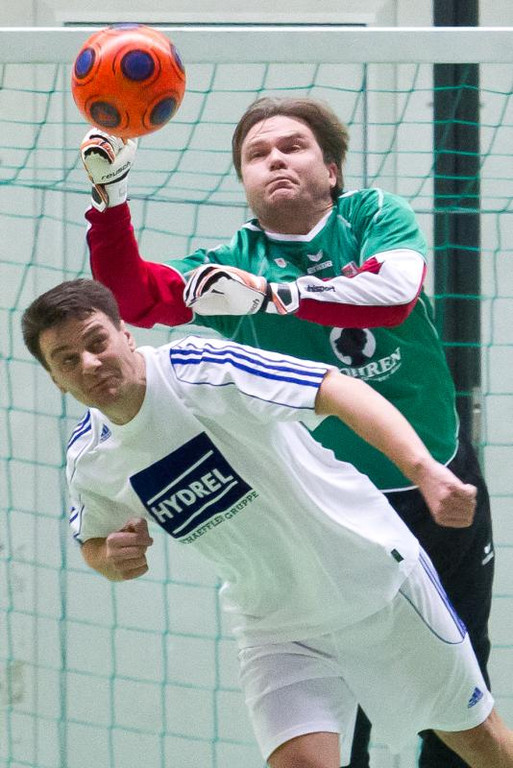 file688fvg1yjit18i7747vv_jpg-1357464123