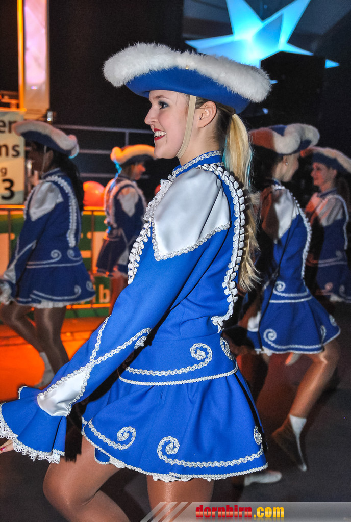 12475443.jpg
