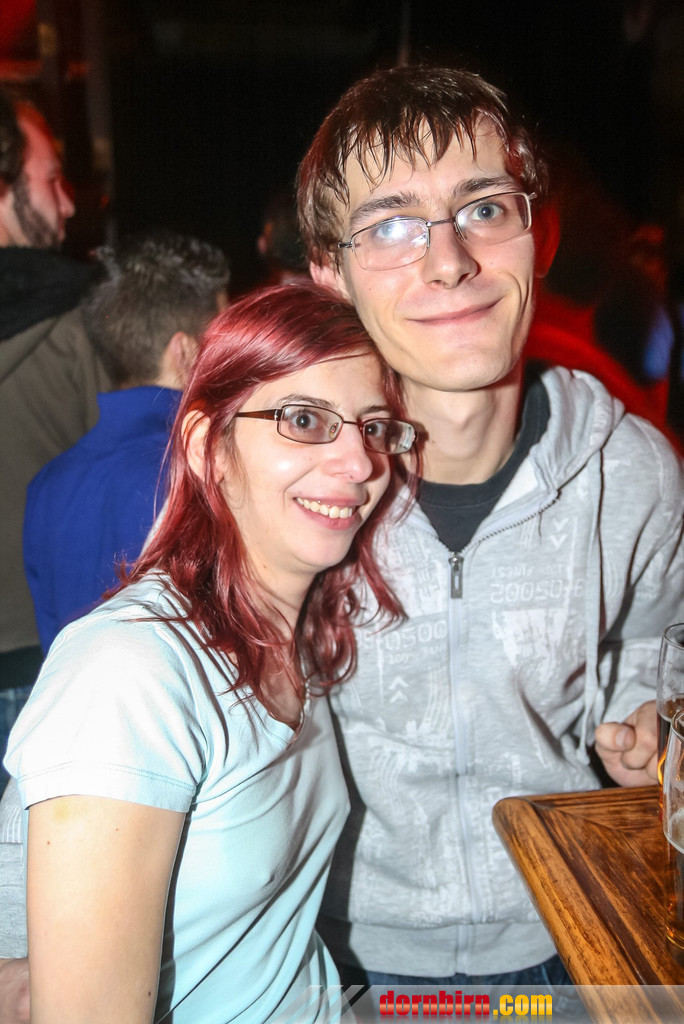 12475582.jpg