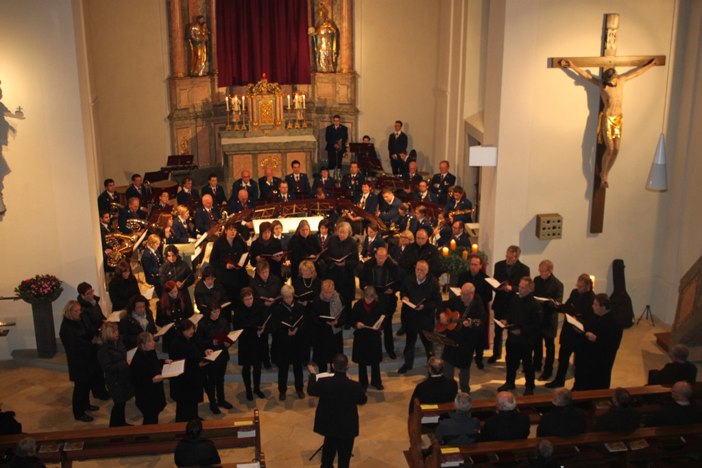 Musikverein Kirchenkonzert Symbol 2012 _7__jpg-1357497379