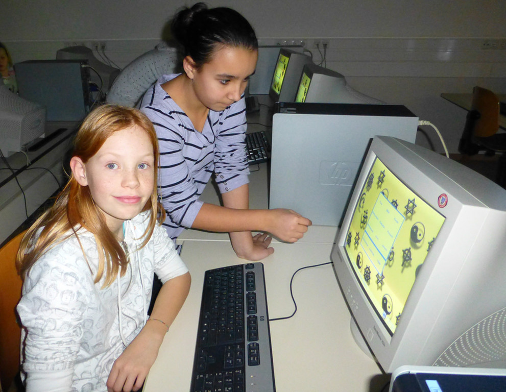 SMS1a_jpg-1357503987