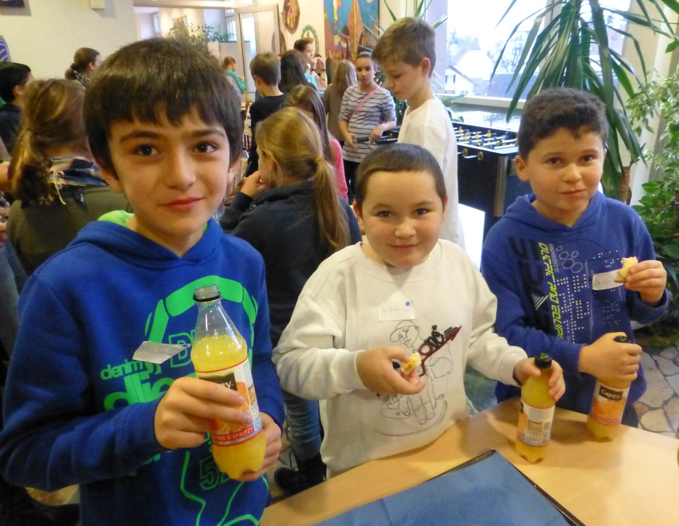 SMS8c_jpg-1357504142