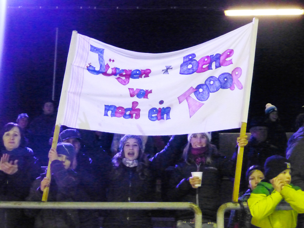 Maxi19Fans_jpg-1357510263