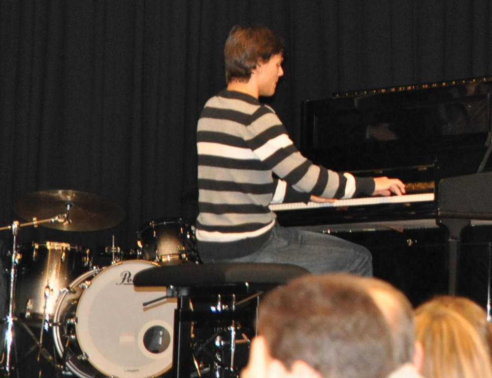 O24PilsanAaron_jpg-1357601262