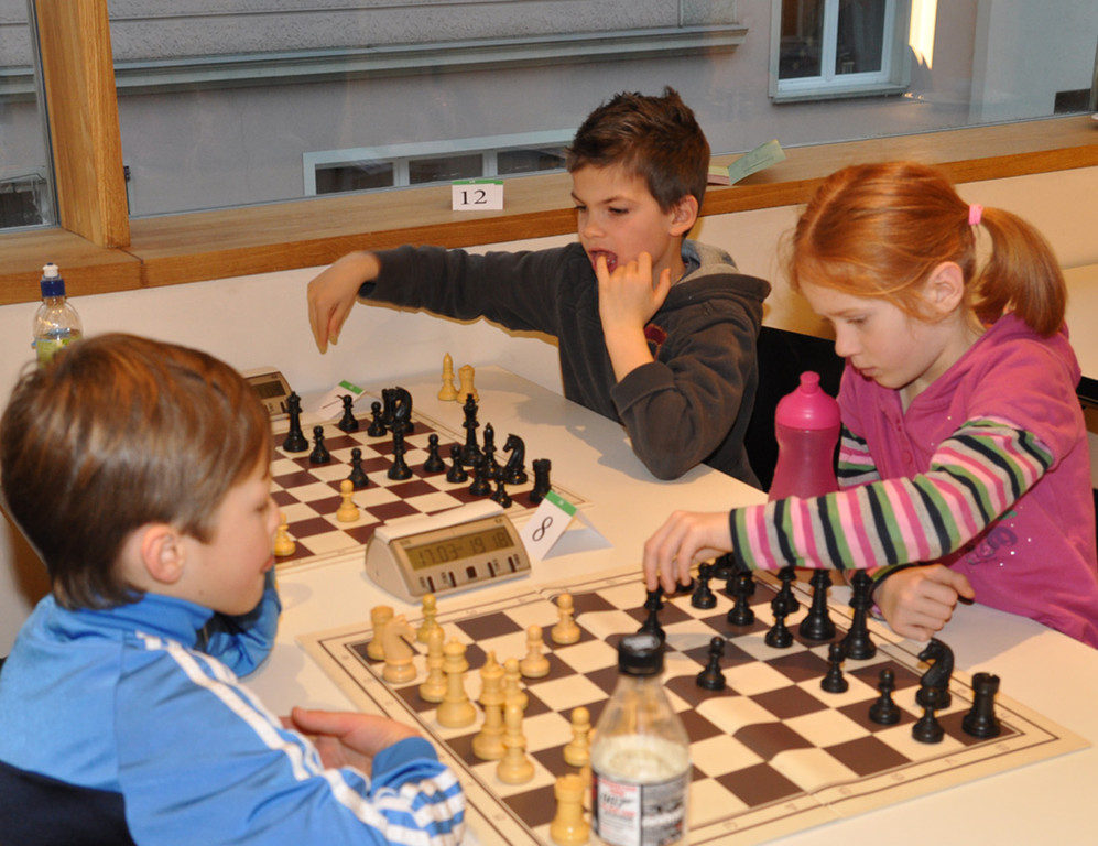 O33 U8-Anja_jpg-1357601300