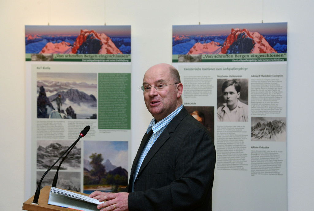 DSC_0605_jpg-1357681108