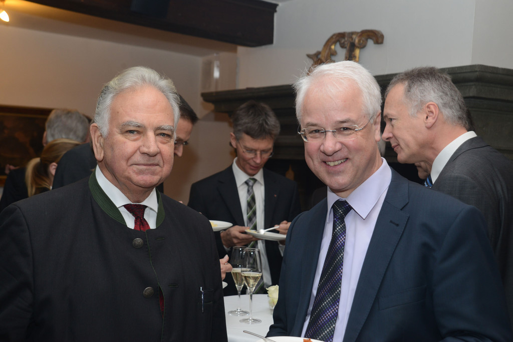 DSC_0566_jpg-1357685992