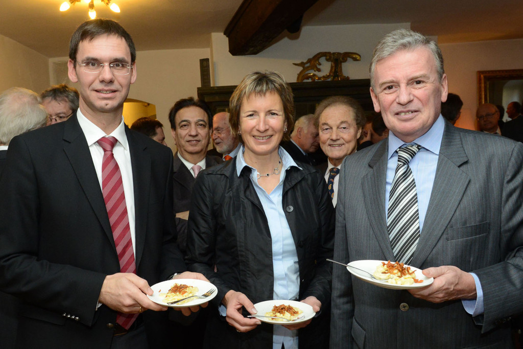 DSC_6693_jpg-1357686055